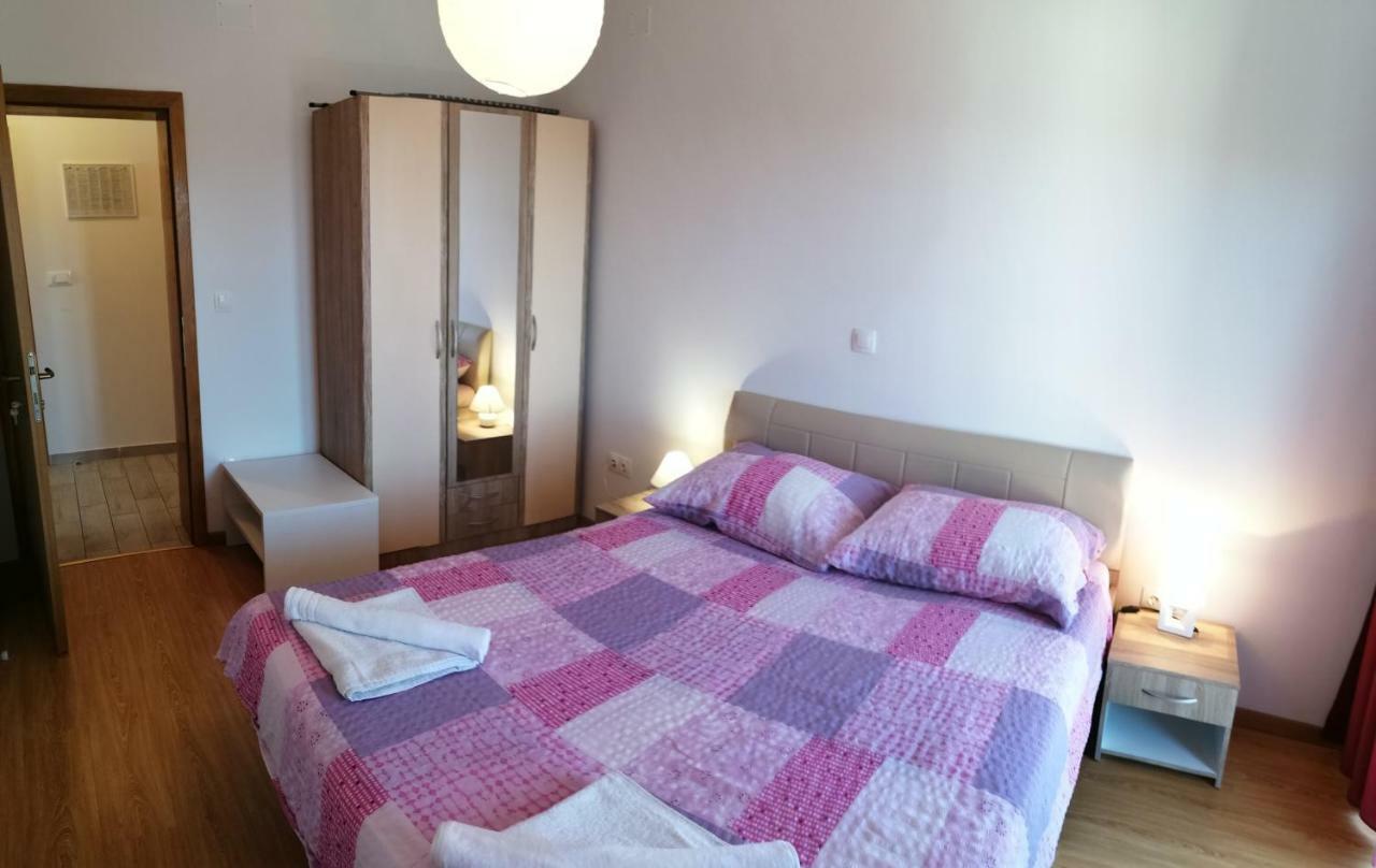 Apartmani Nada Klenovica Exterior photo